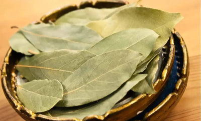 Bay Leaves for Cockroach Control