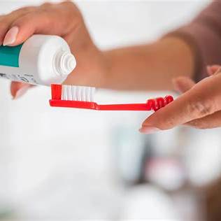 The Toothpaste Trick: Your Ultimate Guide to Banishing Ants and Mites Naturally