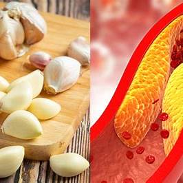 Eating Raw Garlic Daily: A Natural Way to Improve Heart Health and Lower Cholesterol