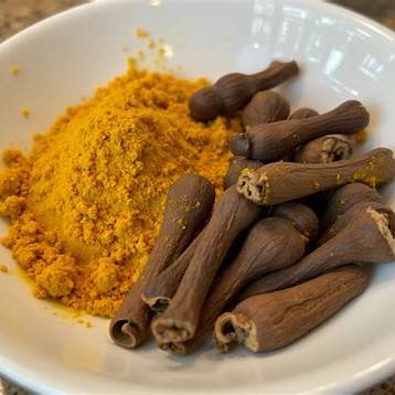 Turmeric and Cloves: The Ancient Duo Modern Wellness Forgot