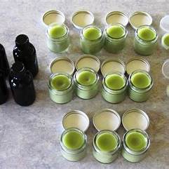 How to Make a Salve with Infused Oils: A Step-by-Step Herbal Guide for 2025